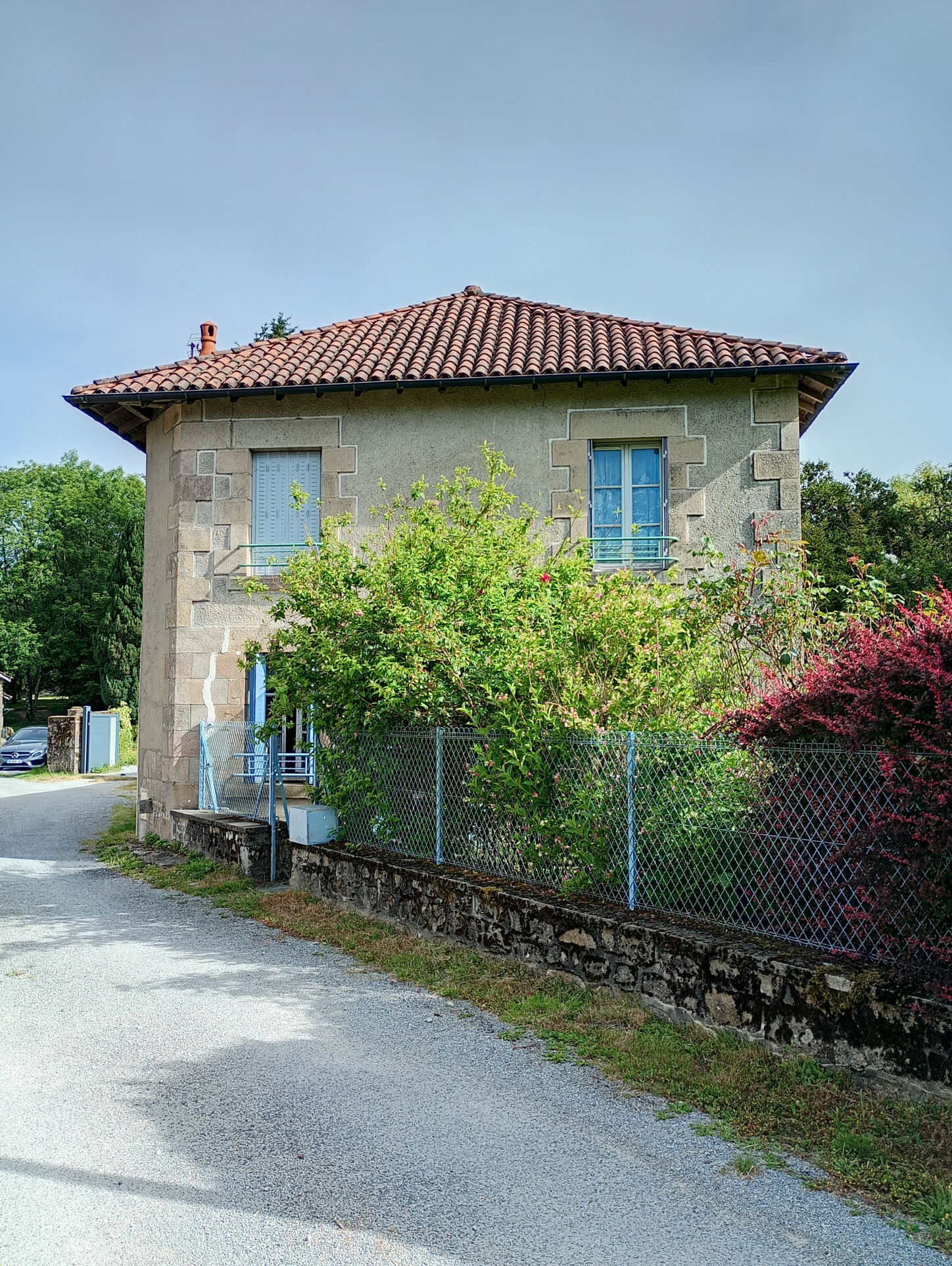 Maison de village de 60m2 sur 265 m2 de terrain