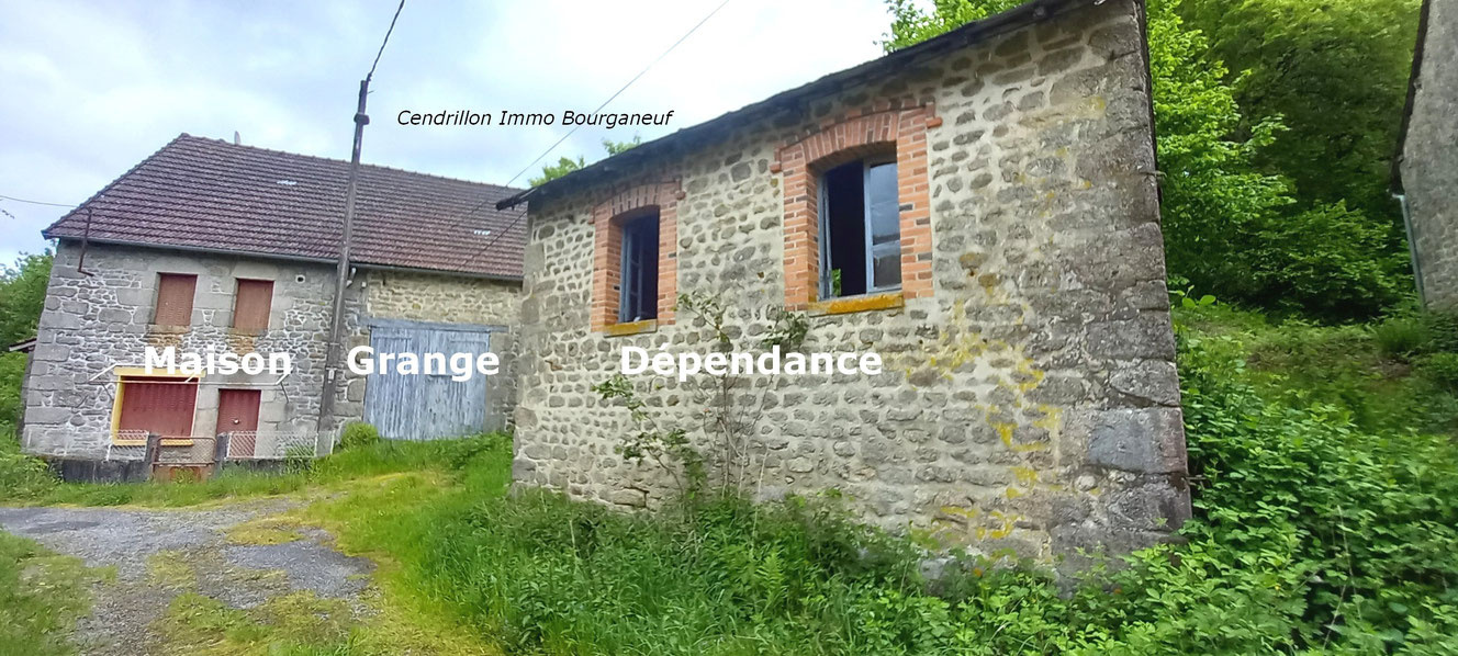 Fermette en pierres, fournil, et petit terrain, en cul de sa